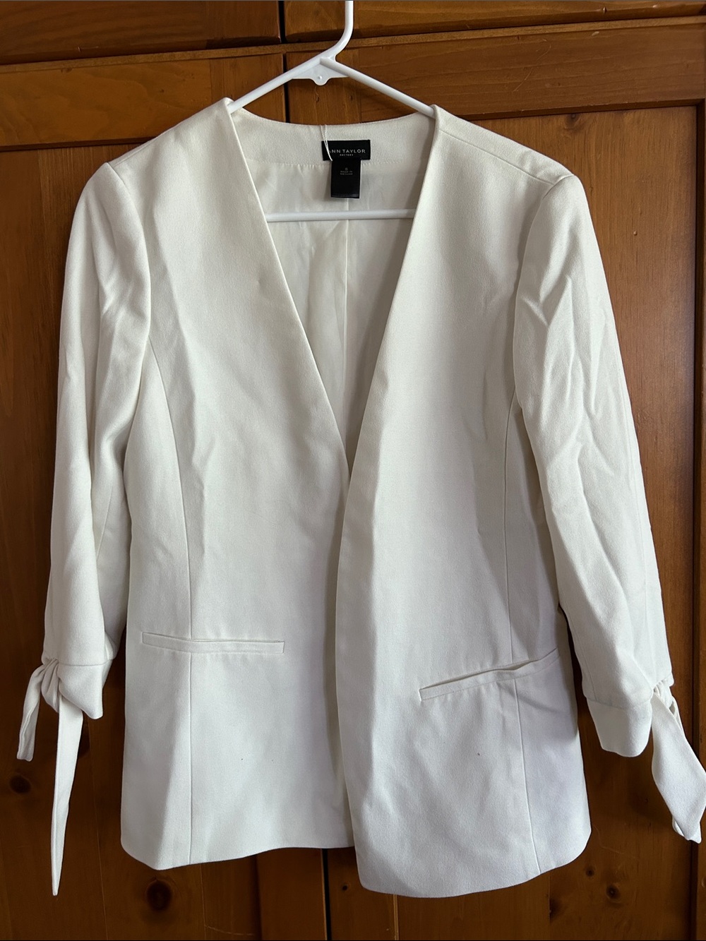 Ann Taylor Cream Open-Front Tie-Sleeve Blazer